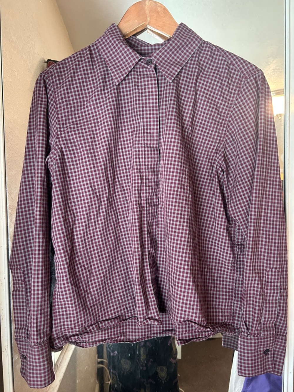 Zara Women's Burgundy and White Gingham Button-Front Blouse